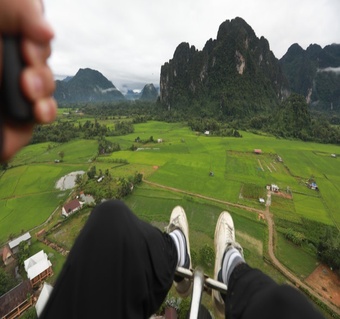 라오스 항공편 완벽 가이드 2024: 직항 vs 경유, 어떤 걸 선택할까? ✈️