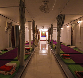 방비엥 퍼스트 마사지 스파